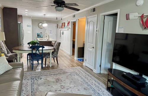 Palmetto Dunes Condo | Gorgeous View and just steps to the Beach!
