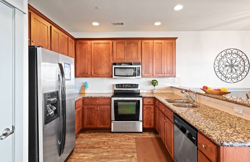 Jonestown Condo | Gorgeous Villa in the Hollows Resort! Pickleball, 4 Pools, Beach Club!
