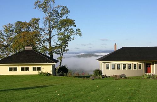 Lyndon Center House | Gorgeous VT Views/Unique Art Loft