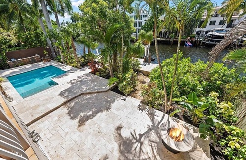 Hendricks and Venice Isles House | Gorgeous waterfront home in the heart of downtown!