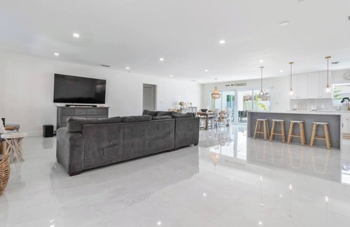Garden Isles House | Gorgeous Waterfront Luxe Home w/Heated Pool. Perfect Location!