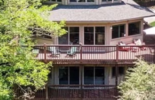 Glenville House | Gorgeous Waterfront Mountain Retreat with Firepit and Waterfall