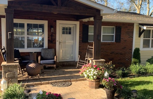 Loudon Apartment | Gorgeous Waterfront -Non Smoking -Private Basement Suite