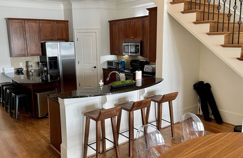 Lake Oconee Condo | Gorgeous Waterfront View Condo in Cuscowilla on Lake Oconee