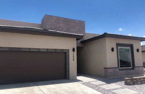 Chamberino House | Gorgeous West Side Desert Oasis