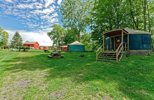 South Hartford RV Rental | Gorgeous Yurt for Family Getaways in Upstate New York