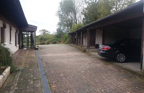 Chatillon-en-Michaille Villa | Gorges. Single storey ranch type.