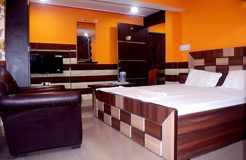 Ayodhya Hotel | Goroomgo Raghunandan Guest House Ayodhya