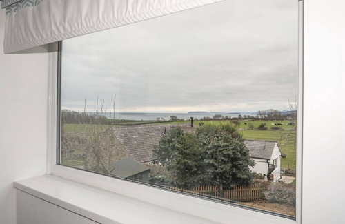 Moelfre Cottage | GORWEL, pet friendly, character holiday cottage in Moelfre