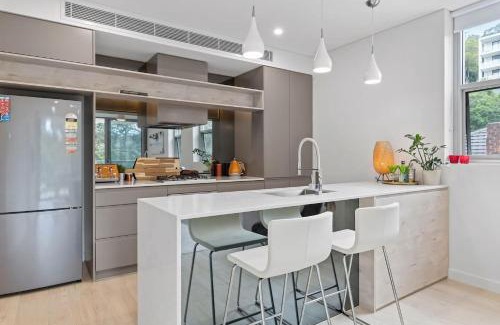 Gosford Apartment | Gosford Panorama Stadium & Water Views