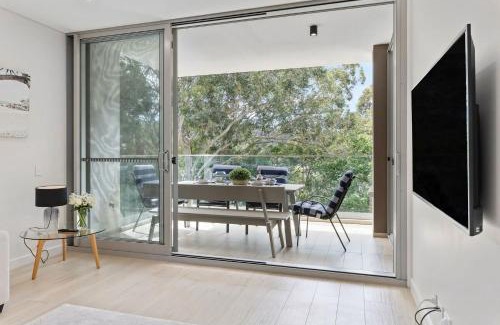Gosford Apartment | Gosford Panorama Stadium & Water Views