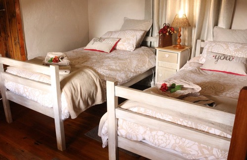 Albertinia House | Gourits River Guest Farm - 7km from N2