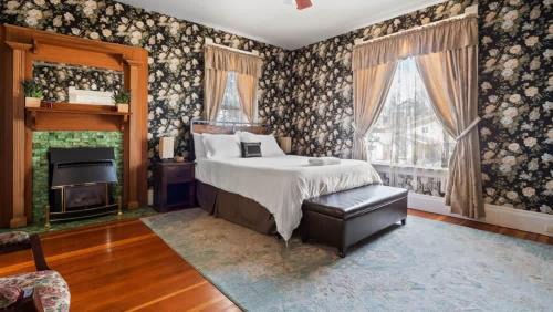 Leadville House | Governor's Mansion Guest Suites For Big Groups