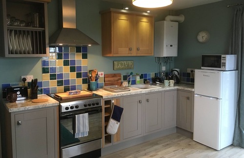 Llanelli Apartment | Gower View - Modern self contained unit with superb sea views