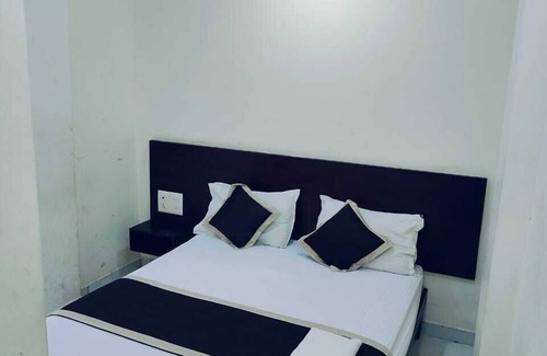 Mamangalam Hotel | Grace Apart Hotel