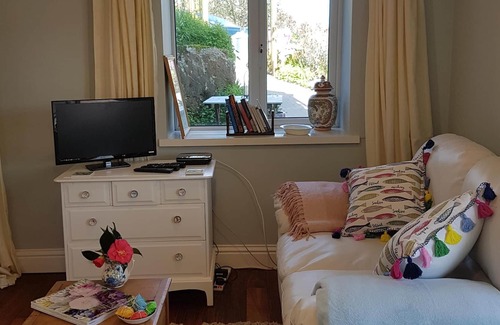 Lamorna Apartment | Grace's Studio at Lamorna Hideaway in the heart of the idyllic Lamorna Valley