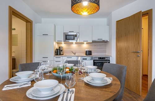 Bad Hofgastein Apartment | Graceful apartment in Salzburg with balcony