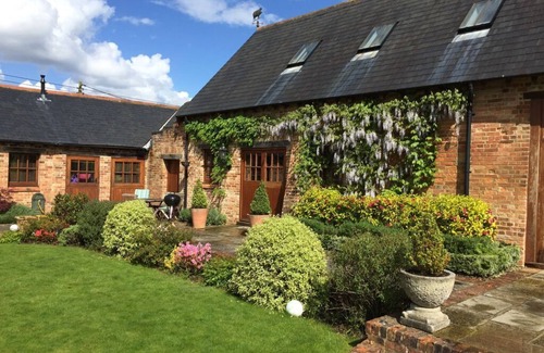 Bournemouth House | Grade 2 Listed Barn Conversion in Bournemouth and the New Forest.