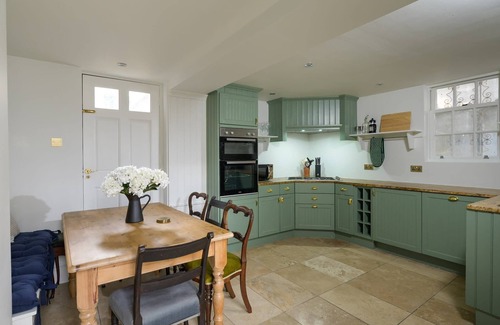 Cheltenham House | Grade II Listed Townhouse in Central Cheltenham
