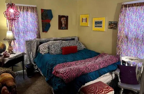 Central Oklahoma City House | Gramma's lil Roundabout