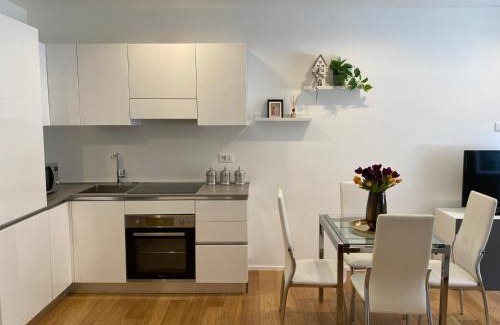 Chinatown Apartment | Gramsci 2 - Cozy Apartment near Sempione Park!