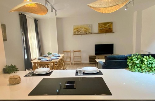 Ensanche Diputacion Apartment | Gran Apartamento de Lujo en Pleno Centro de Alicante