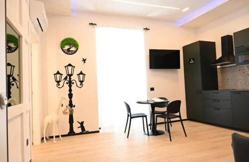 Brindisi Apartment | Gran Duca San Lorenzo Luxury House VICINO AEROPORTO DI BRINDISI check in H24