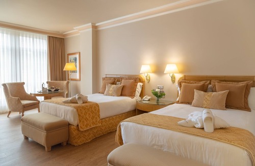 Santiago de Compostela Hotel | Gran Hotel Los Abetos