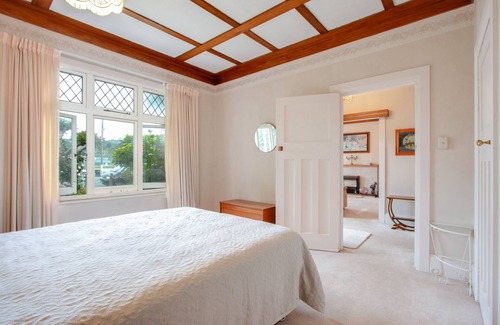 Napier House | Gran's House - Napier Holiday Home