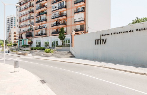 Soternes Apartment | Gran Turia: Premium Apartment in Great Location