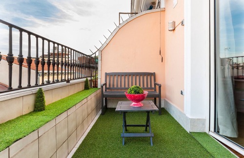 Centro Apartment | Gran Via Terrace apartment in Madrid