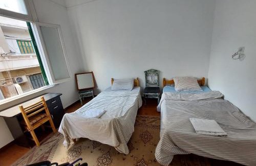 Bab Sharqi House | Granada private bedroom for men only