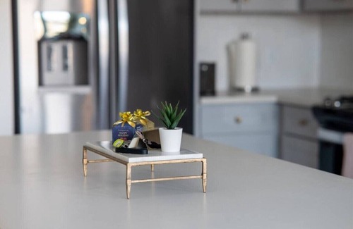 Downtown Salt Lake City Apartment | Grand 1BR Views/Pool/Gym/HTub