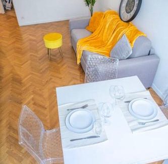 Aubervilliers Apartment | Grand 2 pièces balcon Parking porte PARIS