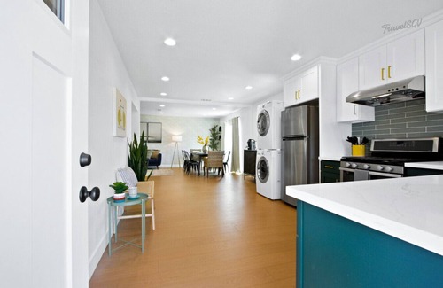 Alhambra House | Grand 4BR Stay + EV Charger + Game Room #TravelSGV