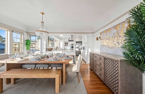 Old Town House | Grand 7BR Villa | Luxury Living Stunning Views