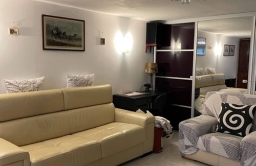 Sillans-la Cascade Apartment | Grand Appartement Dans le Haut Var à Proximité de la Cascade !