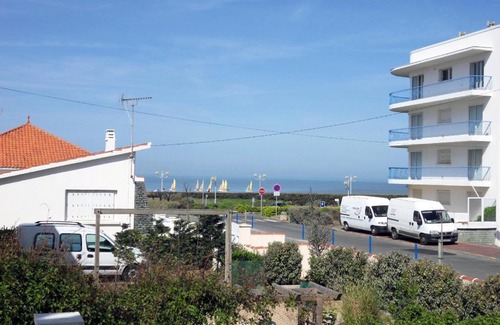 Notre-Dame-de-Monts Apartment | Grand appartement à l'étage d'une villa petite vue mer