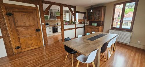 Barr Apartment | Grand appartement à Barr