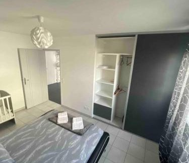 Quartier Villeneuve - Village-Olympique Apartment | Grand Appartement avec vue Magnifique - Vercors - Une Expérience Unique - Wifi Gratuit