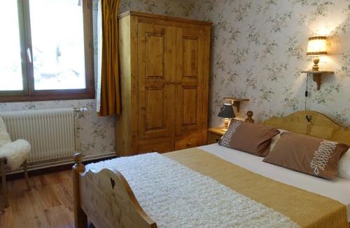 Areches Apartment | Grand appartement pour 8 personnes, ski au pied, au cœur d'Arêches-Beaufort - FR-1-342-150