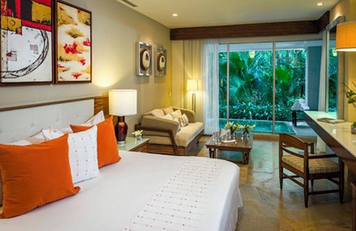 Playa Diamante Resort | Grand Bliss luxury 5 star 2 bedroom suite w/a Large Balcony with pool