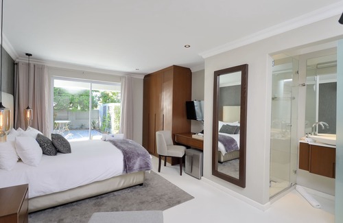 Sunset Beach House | Grand Blue D