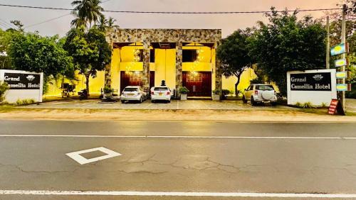 Hambantota Hotel | Grand Camellia Hotel