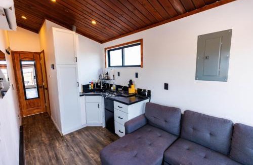 Valle Villa | Grand Canyon Stargazing Off-Grid Tiny Home