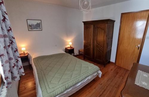 Crest-Voland Ski Chalet | Grand chalet 11 pers, 4 chambres, Sud, proche ski - FR-1-733-72