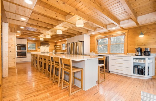 Thayerville House | Grand Chestnut Lodge | Lakefront w/Game Room, Hot Tub & Dock!