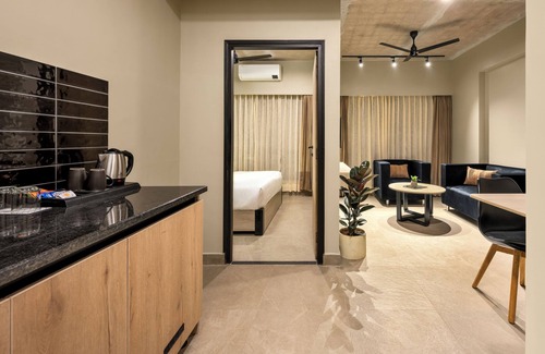 Koramangala 4th Block Hotel | Grand Continent Koramangala, Bangalore