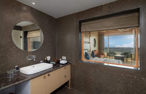 Morjim Hotel | Grand Continent Morjim