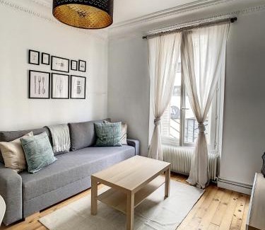 Ivry-port Apartment | Grand Cozy appart - proche métro Paris - spots touristiques